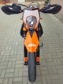 KTM 690 SMC R 2012 - 3