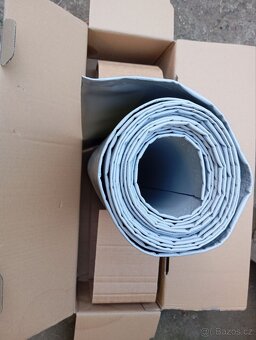 Ochraná plachta na sekačku - 3