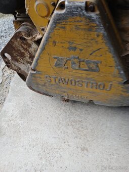 Vibrační válec 1 tuna - 3