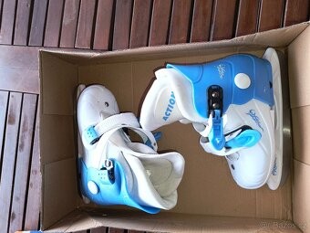 Prodám dětské brusle vel. 29-32 - 3