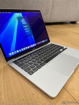 MacBook Pro 13” M1 256GB Silver - 3