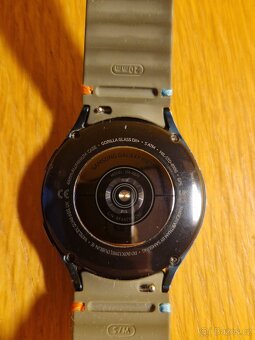 Samsung Galaxy Watch4 44mm zelená - 3