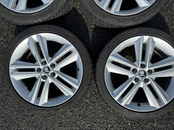 Original zimní kola Škoda Ray 5x100 7J ET46 215/40 R17 - 3