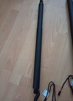 Elektrické vzpěry kufru Škoda Superb II Combi - 3