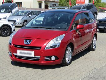 Peugeot 5008 2.0HDi , 120 kW nafta, 2011 - 3