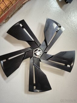 Aero kryty kol Vega R18 - 3