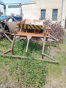 Hydraulické vidle na seno - 3