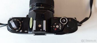 Canon AV-1 35-70mm - 3