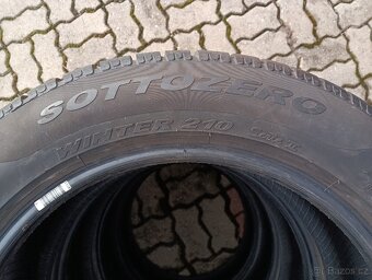 Zimní pneumatiky Pirelli Sottozero Winter 210 235/55 R18 - 3