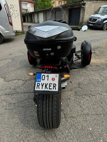 CAN-AM RYKER 900 - 3