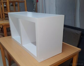 Bílý menší kallax zn.Ikea - 3