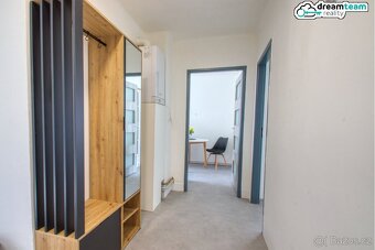 Prosluněný byt 2+1, 56 m2 v cihlovém domě, Rožnov p. R. - 3