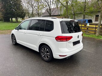 Volkswagen Touran 2.0 TDI IQ.Drive - 3
