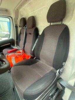 Rozpredam na nahradne diely Citreon Jumper - 3