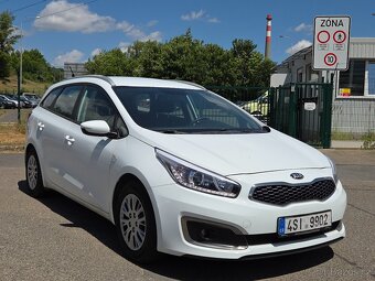 Kia Ceed i NA SPLÁTKY BEZ REGISTRU VŠEM rok 2018 251tis km - 3