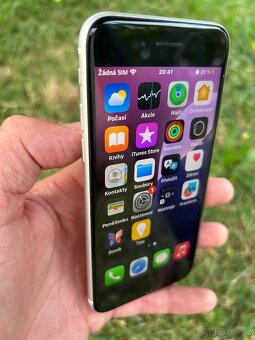 IPHONE SE 2020 - 3