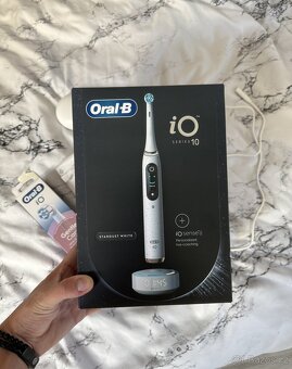 Oral B iO 10 - 3