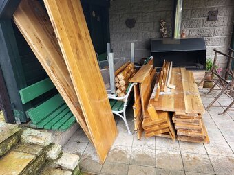 dubové dřevo ze schodiště - 3