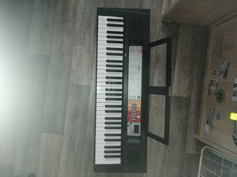 KLÁVESY PSR-F50 - 3