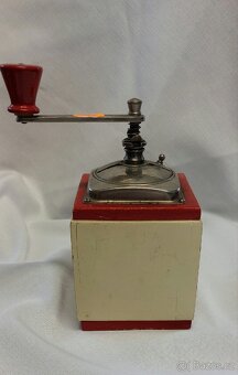 Mlýnek na kávu - 3