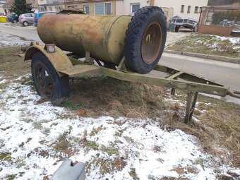 Ruská cisterna 1200 l typu CV-1,2 - 3