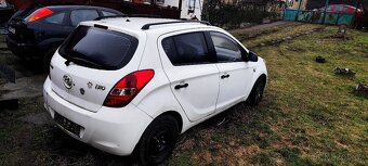 Hyundai i20 - 3