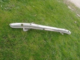 Felicia - výztuha předního nárazníku - 3