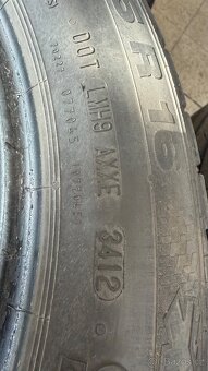 Pneu 195/55 r16 - 3