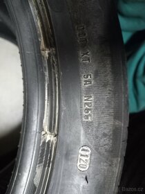 Pirelli 255/45/19 100Y - 3