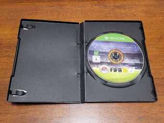 Hra XBOX ONE, FIFA 2016 ve velmi dobrém stavu. - 3