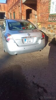 Prodám Nissan Altima - 3