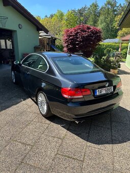 BMW 330i XDRIVE - 3