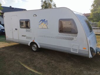 KNAUS 550FSK pro 6. Pevné palandy. R 2007. Stan. 100km/h - 3