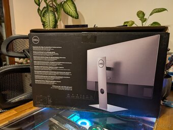 Dell UltraSharp U2719 - 27" IPS QHD - 4000 Kč - Praha - 3