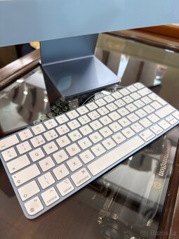 Apple iMac 24 4.5K Retina 2021, M1 8 CPU/8 GPU 256GB - 3