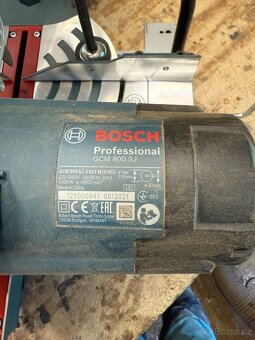 Pkosová pila Bosch GCM800SJ - 3