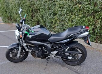 Yamaha fazer 600 - 3