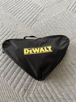Dewalt Laser Square 33’ Nova na Prodej - 3