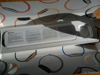 Apple Watch SE 40mm - Nutná výměna skla - 3