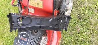 Stará motorová sekačka Hecht 549 SWB - 3