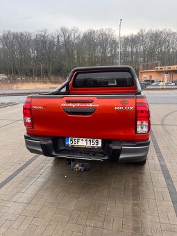 Hilux 2,4D automat - 3