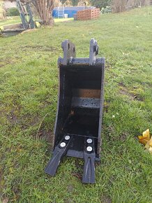 Lžíce na mini bagr - 3