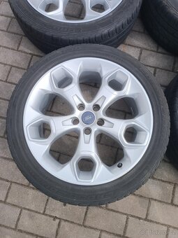 317. Originál ALU kola R19 Ford (Kuga) 5x108 - 3