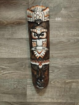 Ručně vyřezávané dřevěné sochy a masky ze Srí Lanky - 3