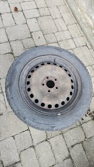 Zimní kola Ford Mondeo mk4 215/55 R16 orig. poklice - 3