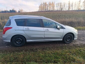 Peugeot 308 SW - 3