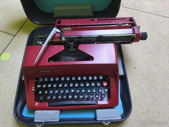 Psací stroj Consul - 3