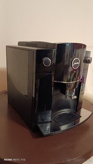 JURA D60 automatický kávovar - 3