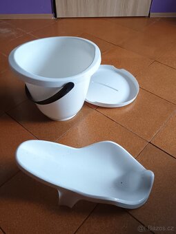 Prodám vaničku na stojánku se sadou - 3