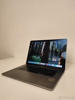 MacBook Pro 2018 | 16GB | 256GB SSD - 3